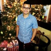 Luis Flores